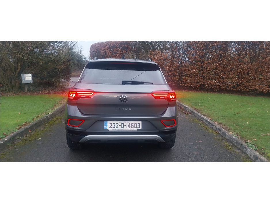 2023 Volkswagen T-Roc LIFE 2.0 TDI MAN 116HP €27,950