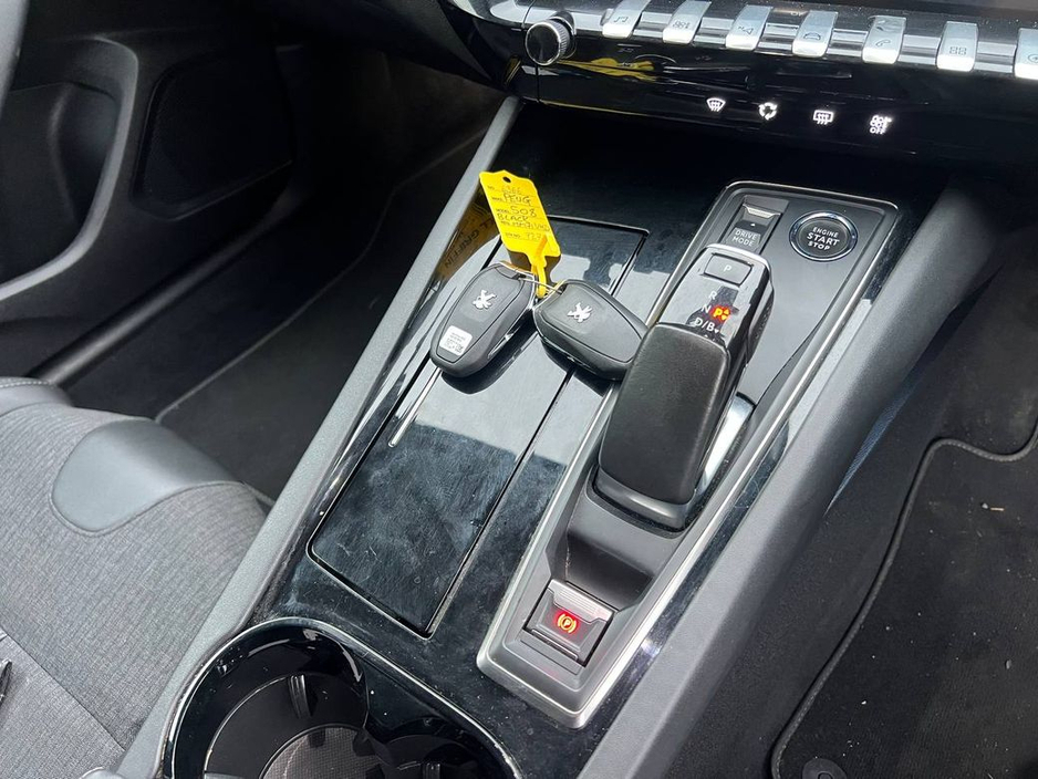 2022 Peugeot 508 - image 11