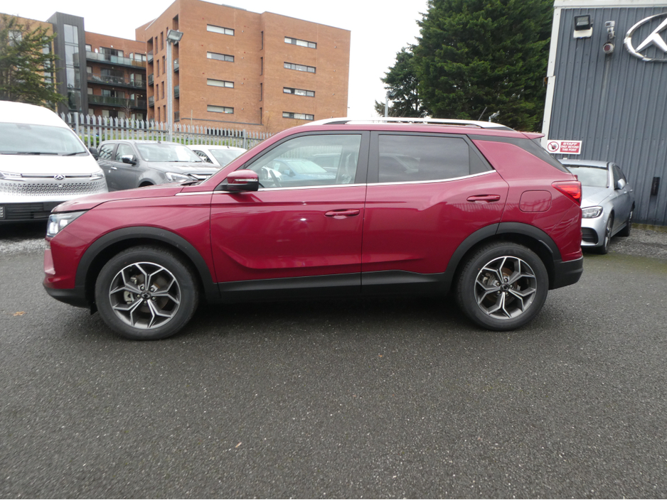 2025 Ssangyong Korando - image 4