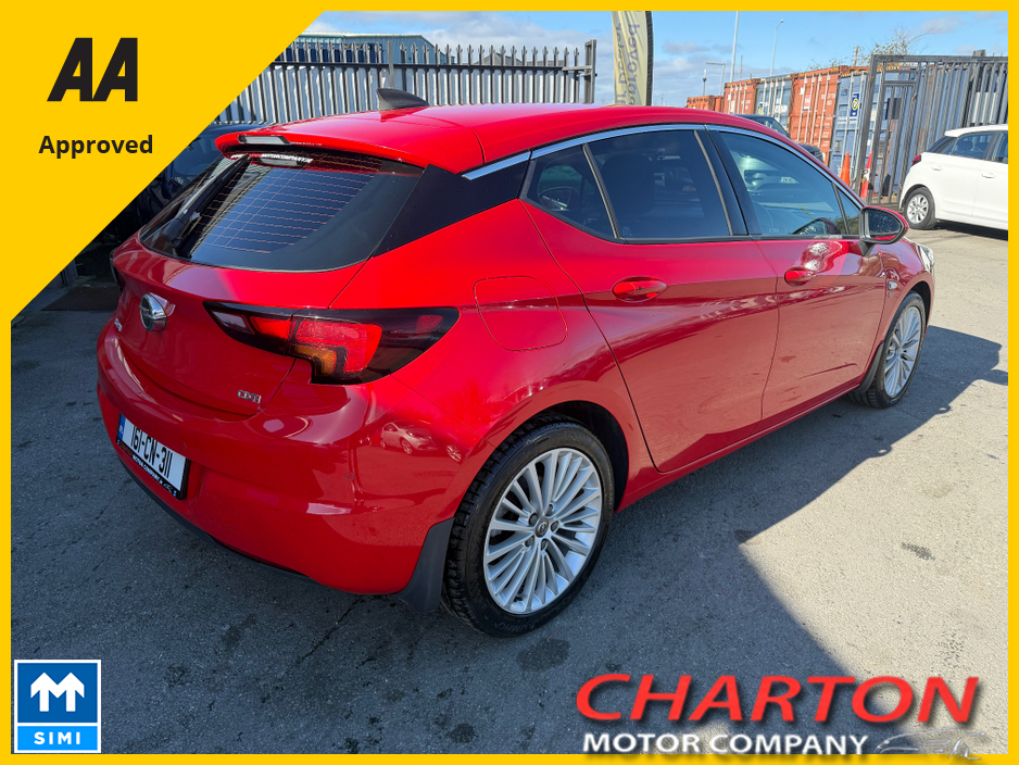 2016 Opel Astra - image 7