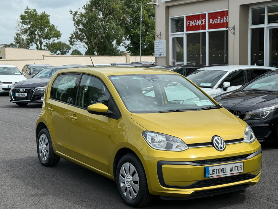 2018 Volkswagen up! 1.0 AUTOMATIC YELLOW * AUTO LIGHTS, HEATED MIRRORS, AIR CONDITIONING, ISOFIX CHILD SEAT ANCHOR POINTS, COMES WITH 2 YEAR NEW NCT* €11,450