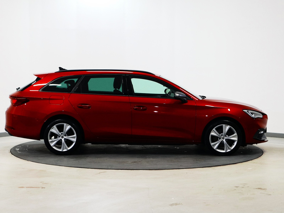 2021 SEAT Leon *64* FR PHEV S-A DSG €18,995