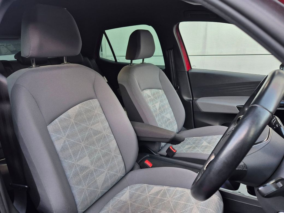 2022 Volkswagen ID.3 Pro 58KWH Life, 20” Alloys, Climate Control, Heated Seats, CarPlay - Trade in Price €20, 888. €20,999