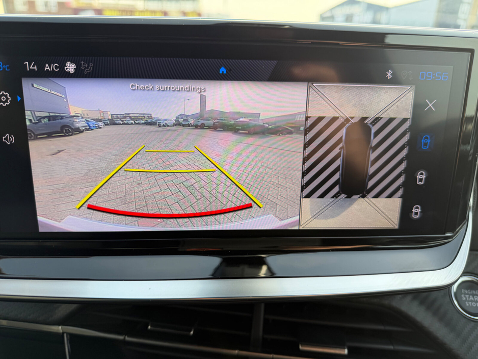 2025 Peugeot 2008 - image 12