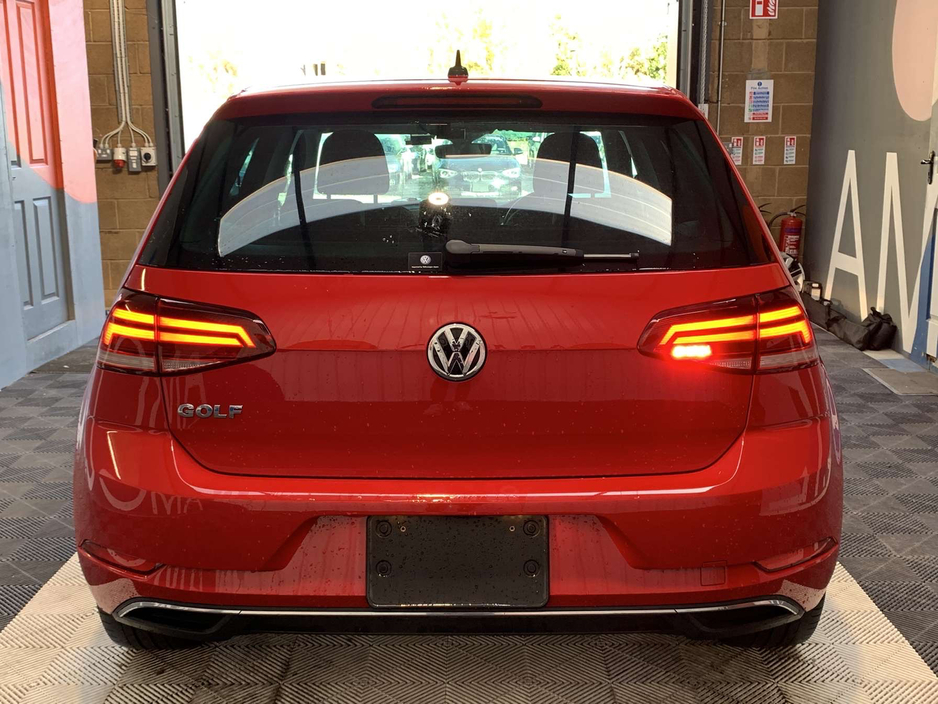 2019 Volkswagen Golf ONLY €19950! 2019 Golf TSI Comfort Line / 42k KMs / Rear View Camera / Golf Automatic €19,950