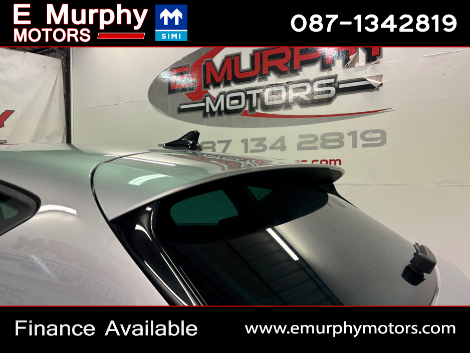 2022 SEAT Leon - image 27