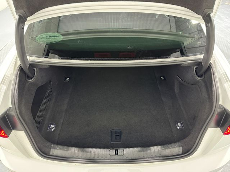 2022 Audi A6 - image 29