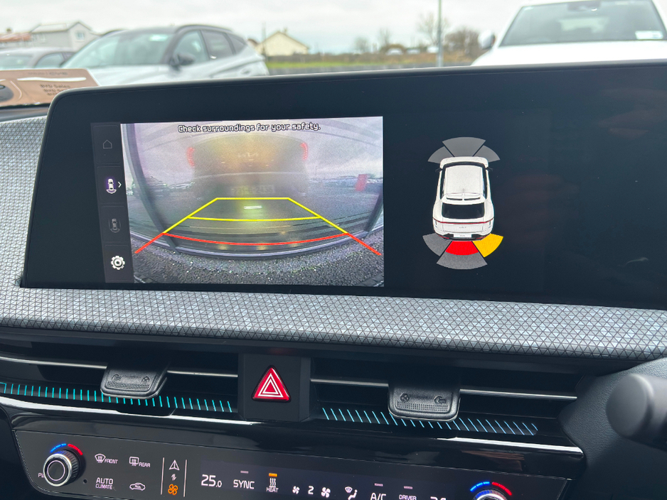 2023 Kia EV6 - image 28