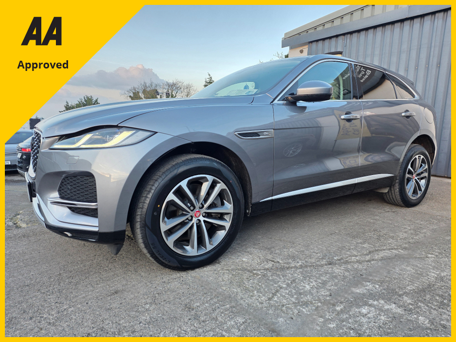 2022 Jaguar F-Pace - image 3