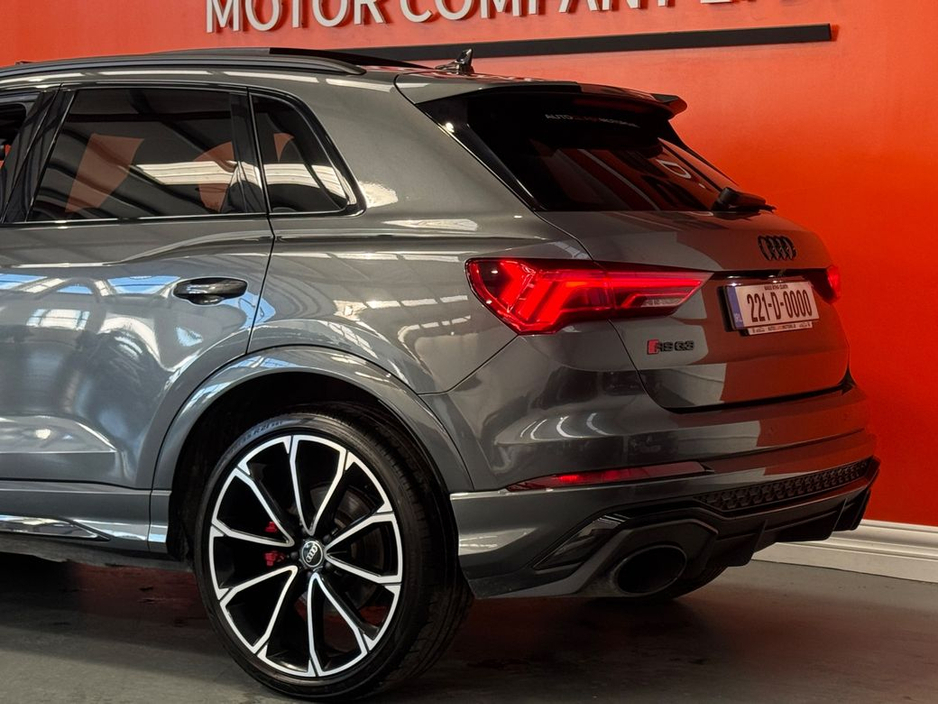 2022 Audi RS Q3 - image 8