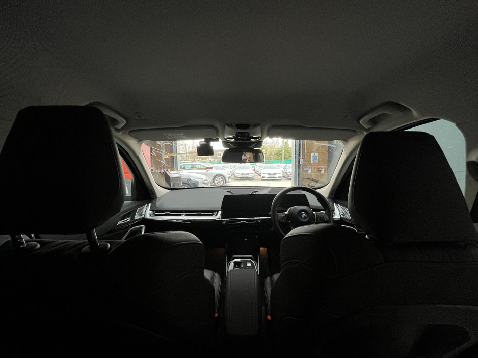 2023 BMW iX1 - image 18