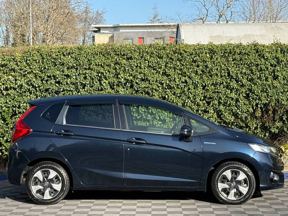 2019 Honda Fit - image 2