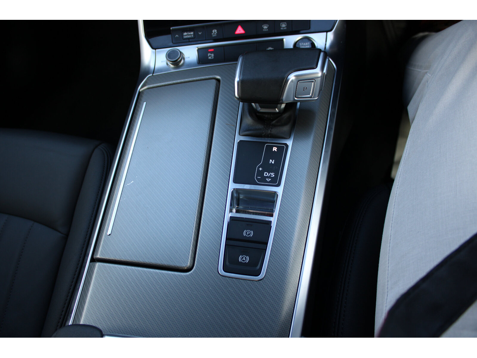 2020 Audi A6 50 TFSI e SE €30,950