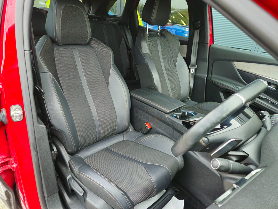 2024 Peugeot 3008 - image 18