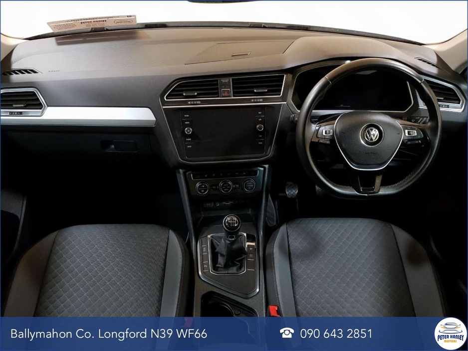 2018 Volkswagen Tiguan - image 11