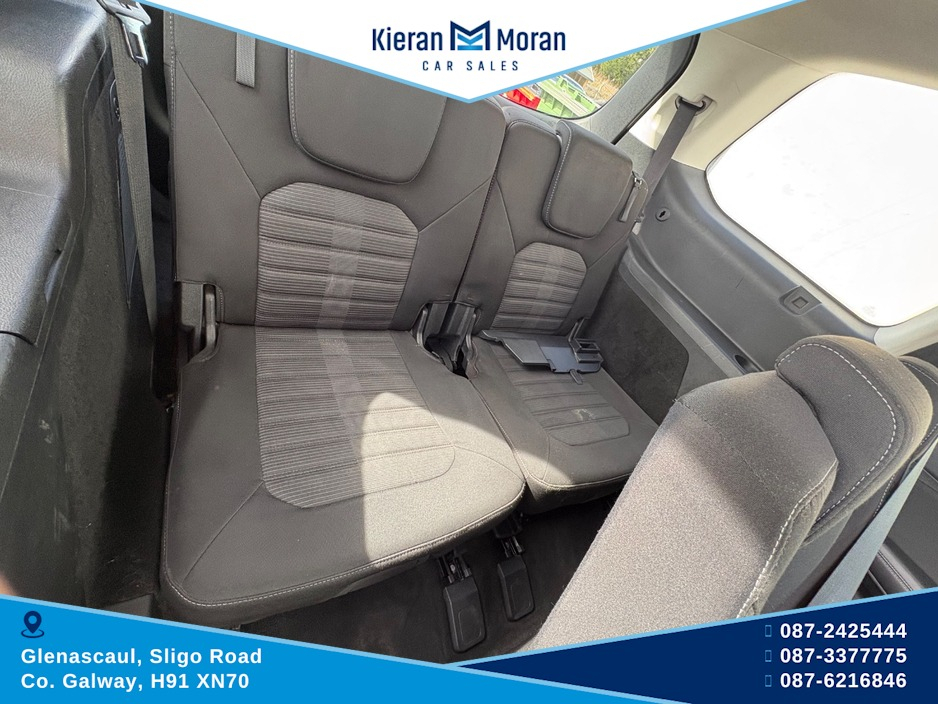 2017 Ford Galaxy - image 15