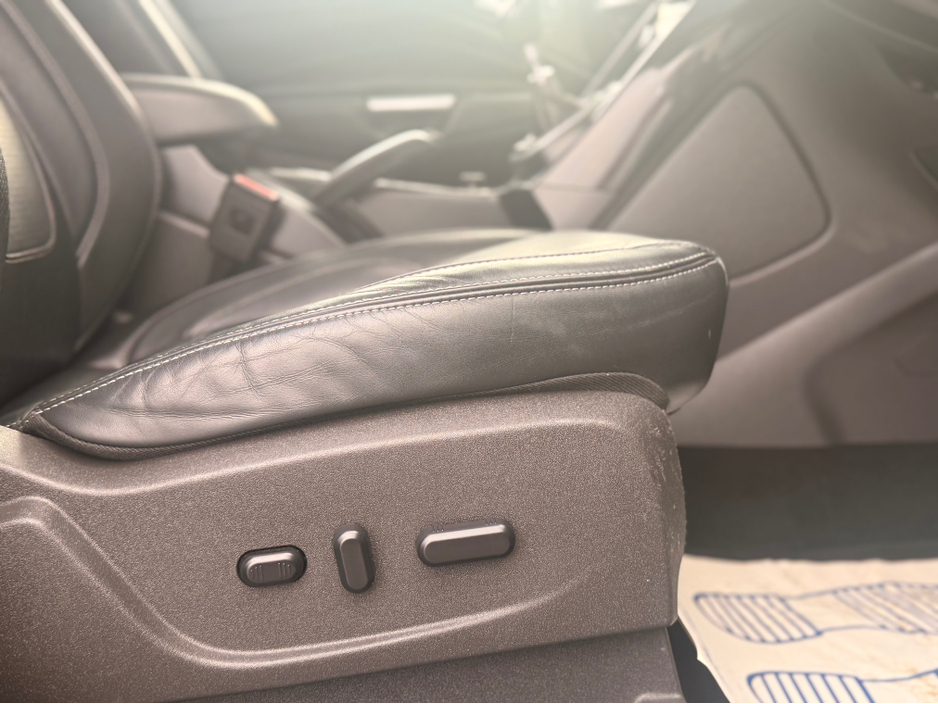 2016 Ford Kuga COMMERCIAL TITANIUM 4SEATS FWD 2.0 15 150PS 4 €10,750