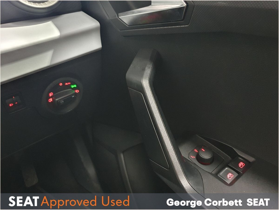 2024 SEAT Ibiza SE+ 1.0TSi 95hp (From €80 per week) €22,995