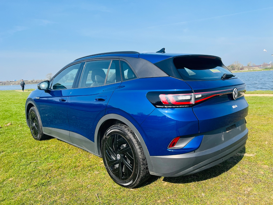 2022 Volkswagen ID.4 - image 11