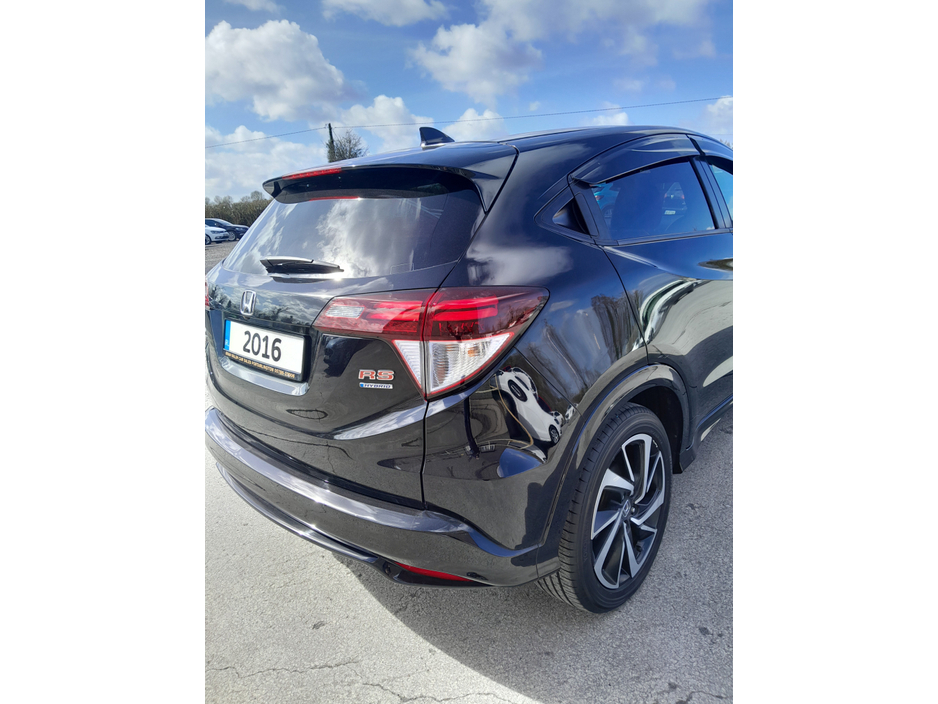 2016 Honda Vezel - image 8