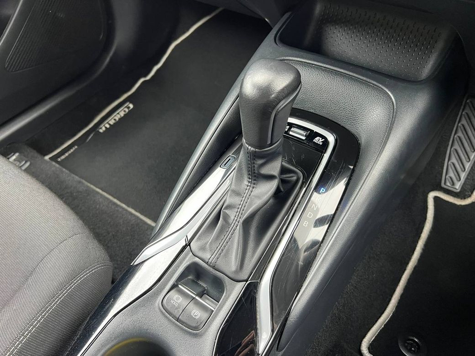 2023 Toyota Corolla - image 11