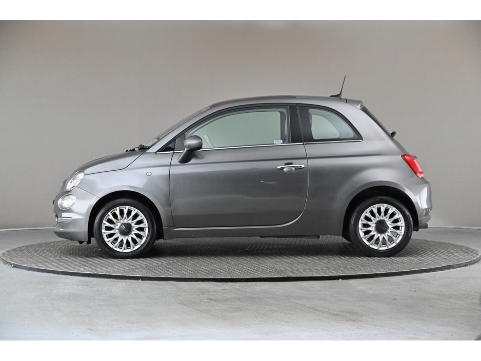 2017 Fiat 500 - image 5