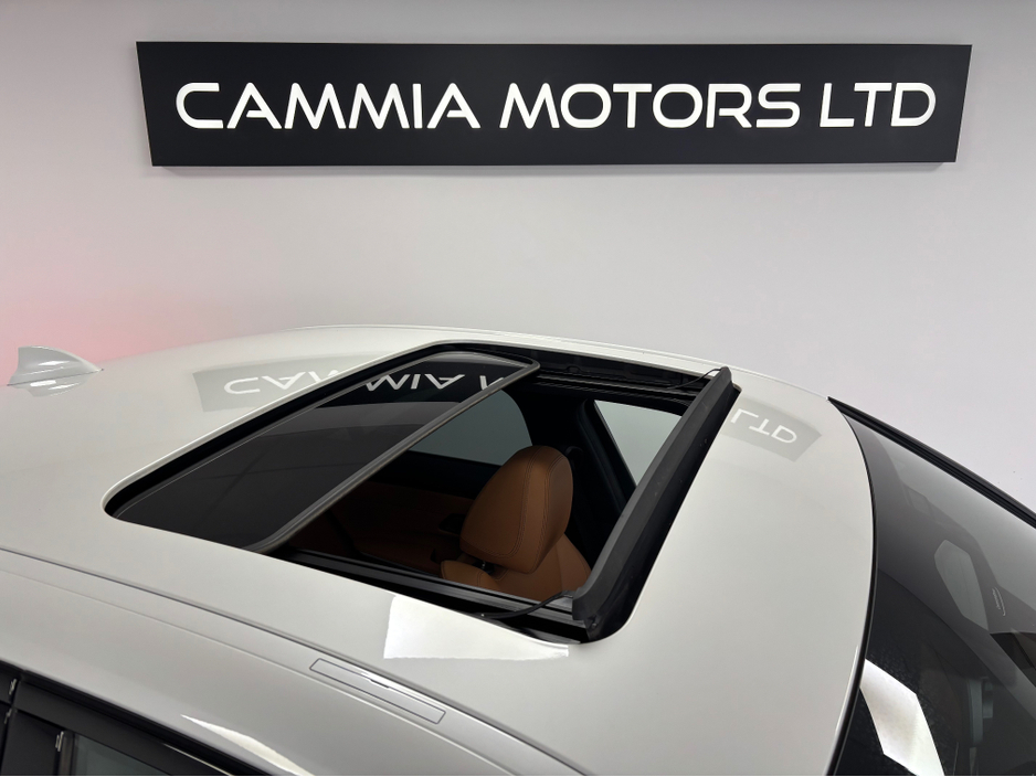 2019 BMW 3 Series - image 7