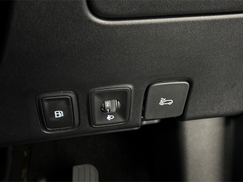 2025 MG HS HSE EXCLUSIVE PHEV - 24.7KWH**EX DEMO**TAN LEATHER**ADAPTIVE CRUSIE CONTROL**FRONT & REAR PARKING SENSORS**360 DEGREE CAMERA**SMART TAILGATE**ANDROID AUTO/APPLE CARPLAY**FINANCE ARRANGED* €38,995