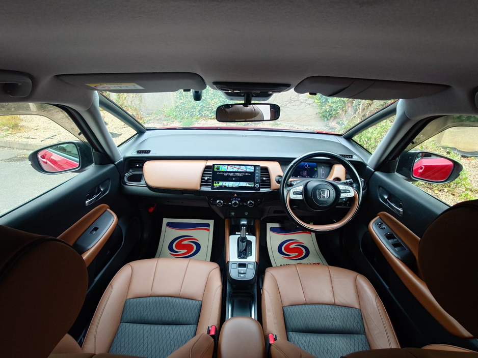 2020 Honda Fit - image 14