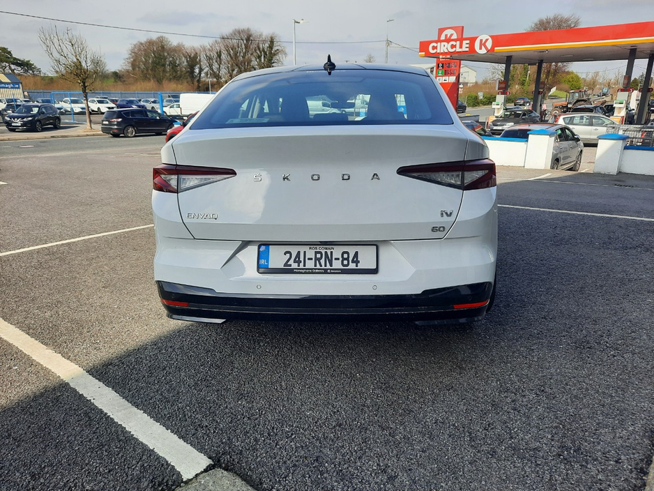 2024 Skoda Enyaq - image 10