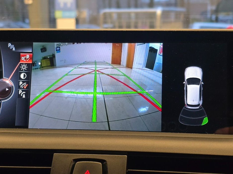 2014 BMW 1 Series - image 11