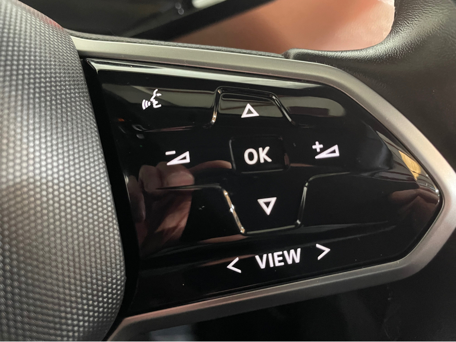 2022 Volkswagen ID.4 LIFE 77KWH 174BHP BATTHERY HEALTH 94% €22,950