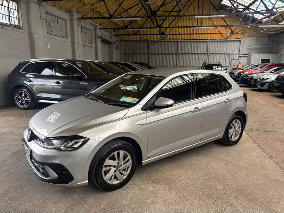 2022 Volkswagen Polo - image 4