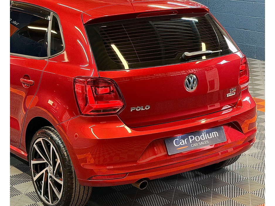 2016 Volkswagen Polo - image 18