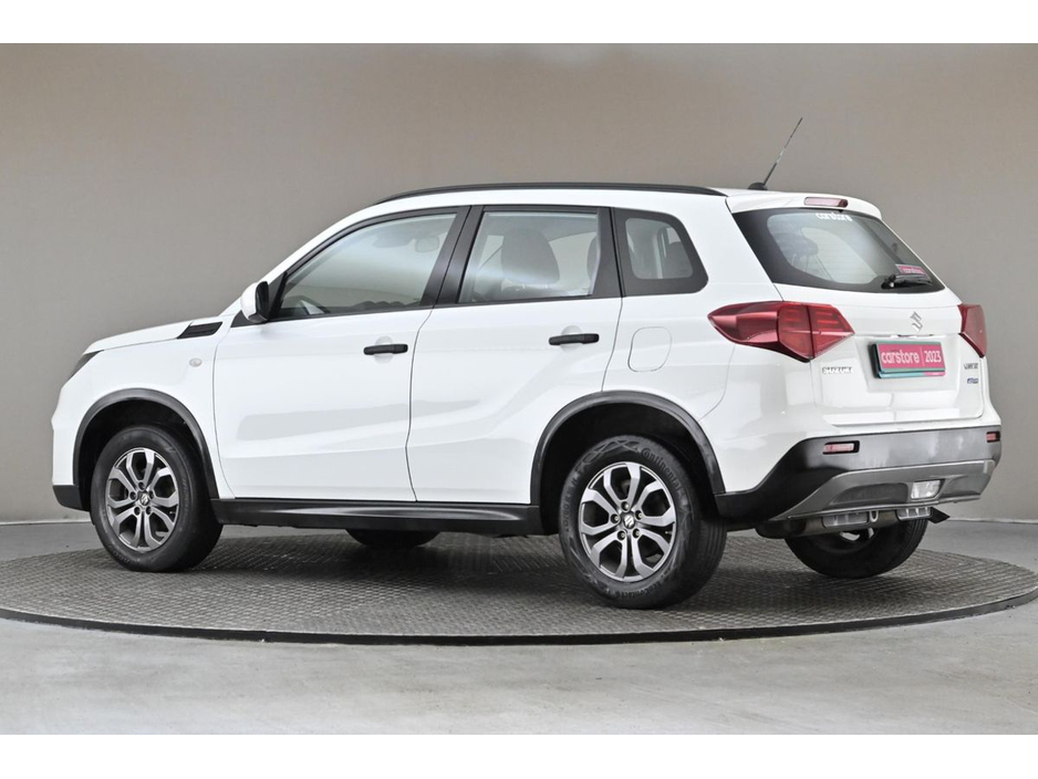 2023 Suzuki Vitara - image 6