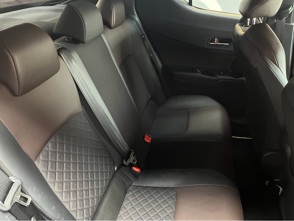 2018 Toyota C-HR - image 13