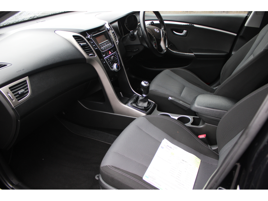 2015 Hyundai i30 1.6 CRDI SE BL/DR 110PS 5DR €7,950