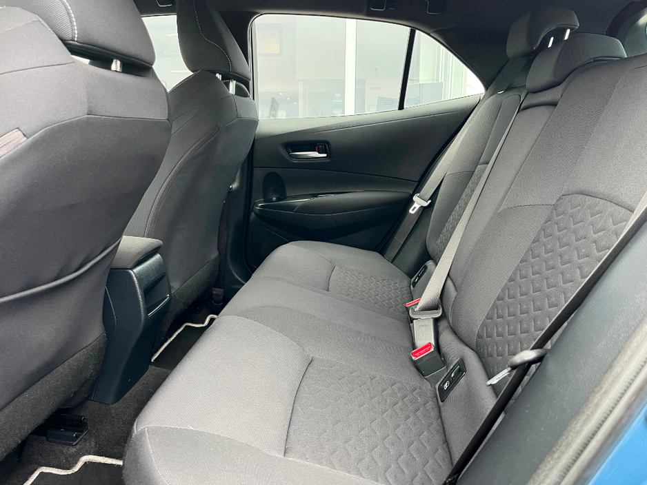 2022 Toyota Corolla - image 7