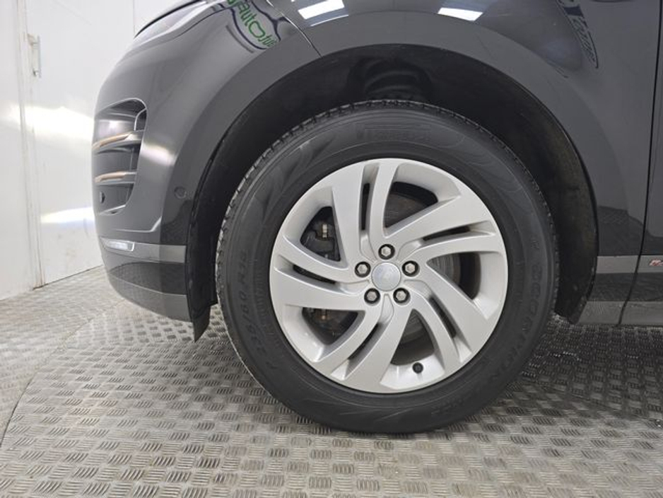 2021 Land Rover Range Rover Evoque - image 17