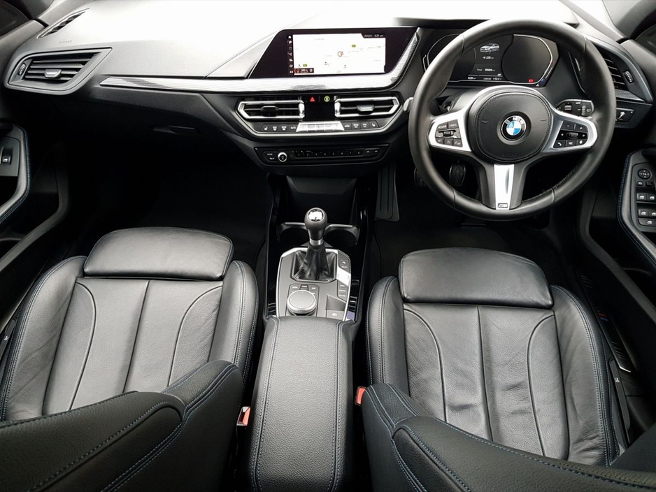 2020 BMW 1 Series - image 4