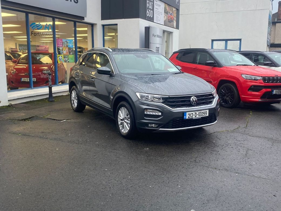2021 Volkswagen T-Roc Design 1.0 TSI M6F 110HP 5DR €22,995