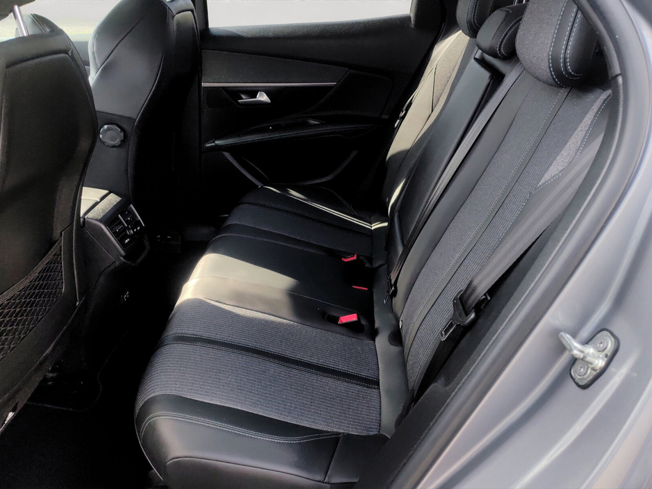 2021 Peugeot 3008 - image 20