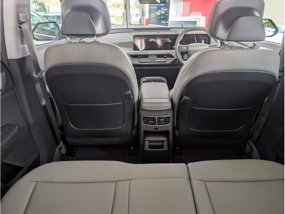 2026 Kia EV5 - image 12