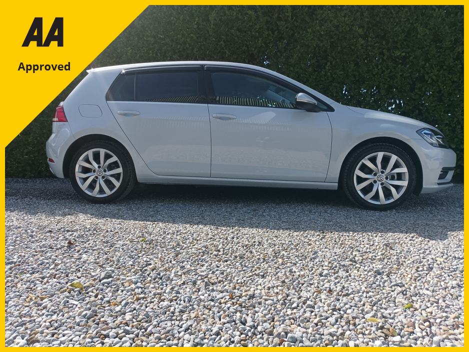 2018 Volkswagen Golf - image 17