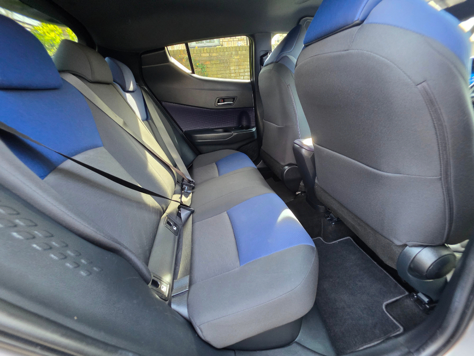 2019 Toyota C-HR - image 12