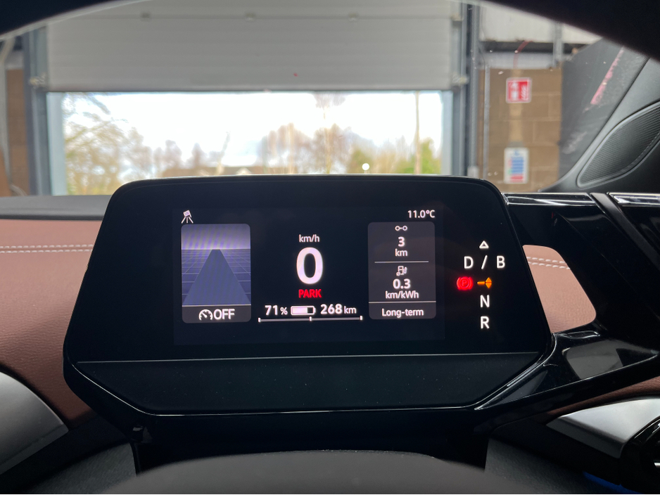 2022 Volkswagen ID.4 €26950 2022 VOLKSWAGEN ID.4 PRO LAUNCH EDITION AUTOMATIC / CRUISE CONTROL / 360° CAMERA / ELECTRIC MEMORY & HEATED SEATS / APPLE CARPLAY / AMBIENT LIGHTS / PANORAMIC SUNROOF €26,950