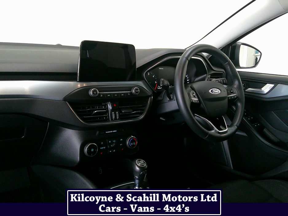 2020 Ford Focus - image 16