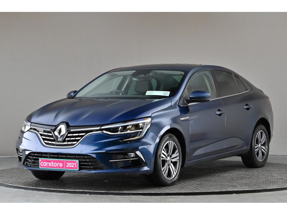 2021 Renault Megane - image 3
