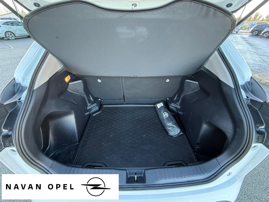 2023 Toyota Yaris Cross Cross Luna 1.5 Hybrid €26,950