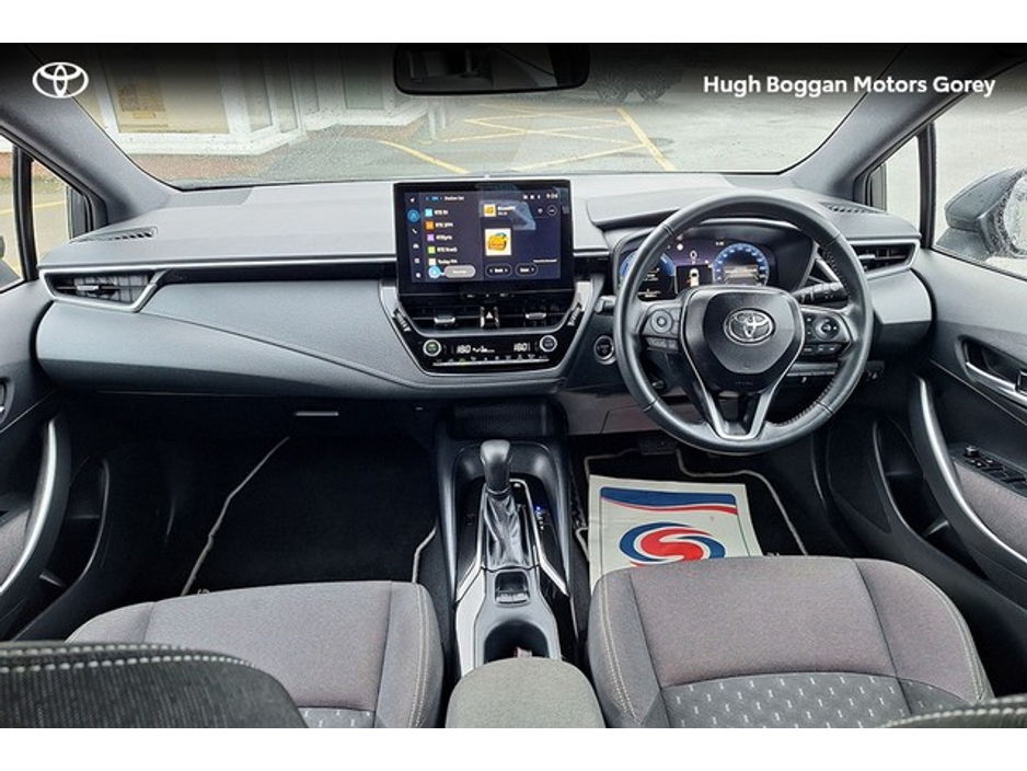 2024 Toyota Corolla - image 8